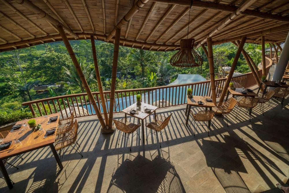 Wapa Di Ume Sidemen Hotel Sidemen  Exterior photo The restaurant at the resort