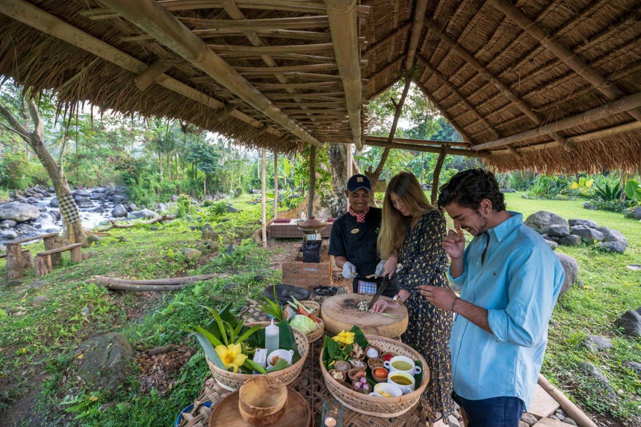 Wapa Di Ume Sidemen Hotel Sidemen  Exterior photo Cooking class at the resort
